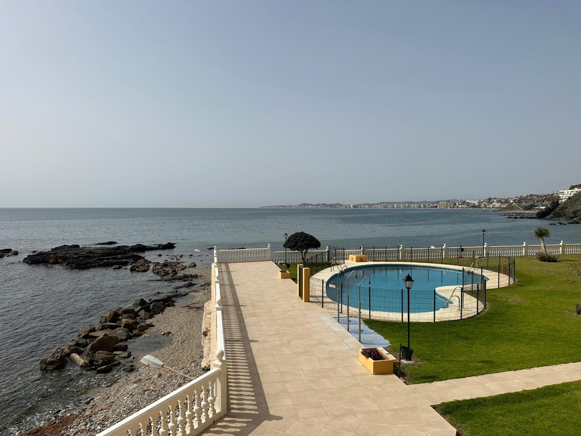 La Perla Beach Benalmadena Ngoại thất bức ảnh